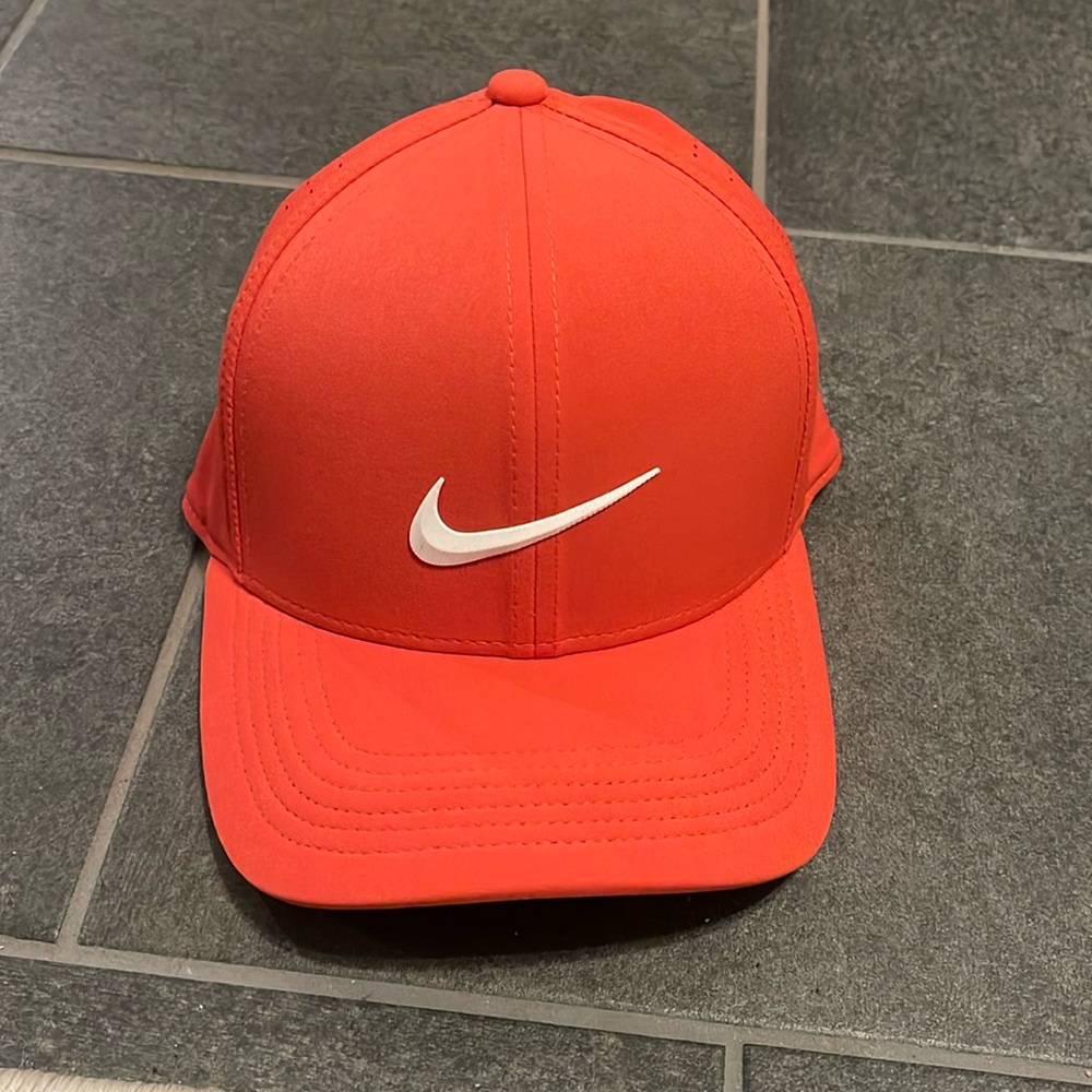 Nike Golf Hat